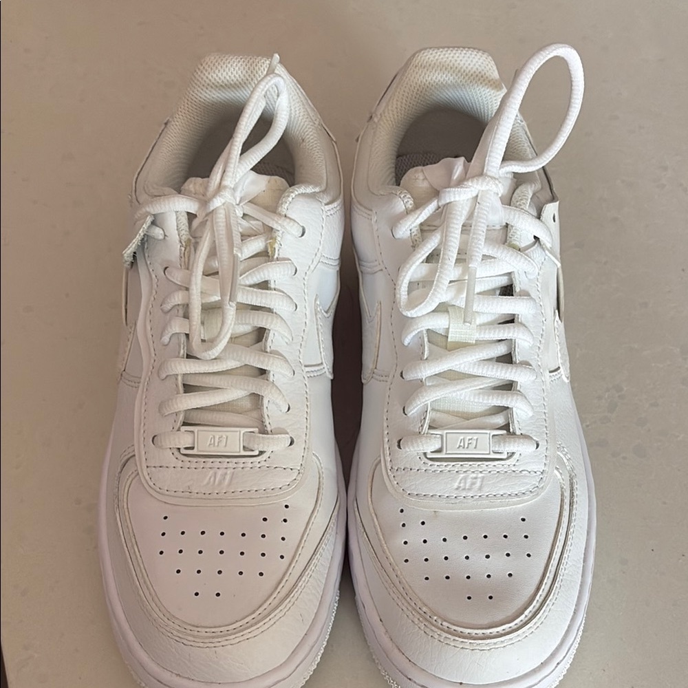 Nike Air AF1sneakers size 8.5 white